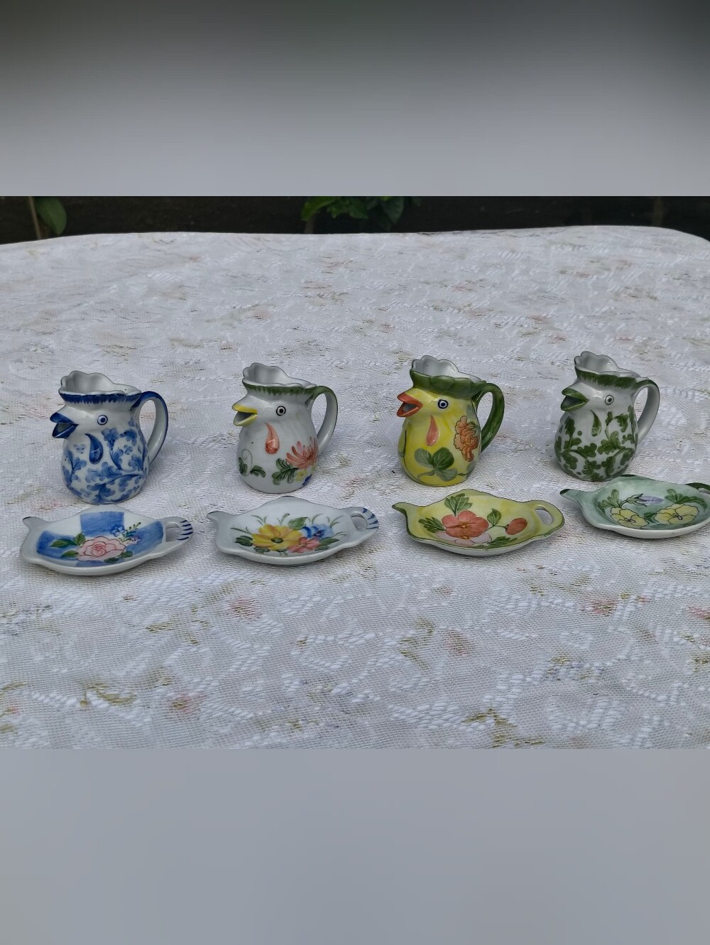 4 Mini Handpainted Rooster Creamers & 4 Floral Teabags Holders